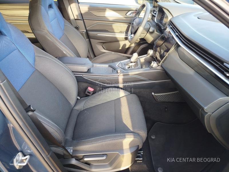 Lynk & Co 01 1.5 A/T