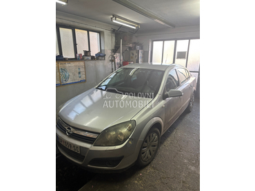Opel Astra H 