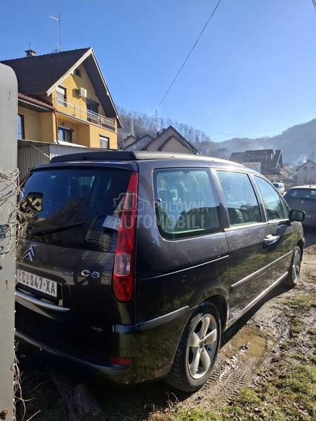 Citroen C8 