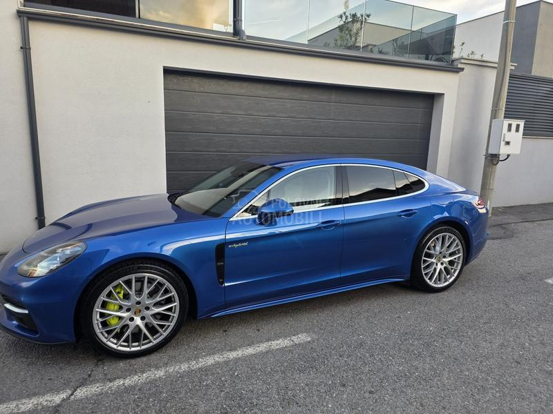Porsche Panamera 4S E hybrid