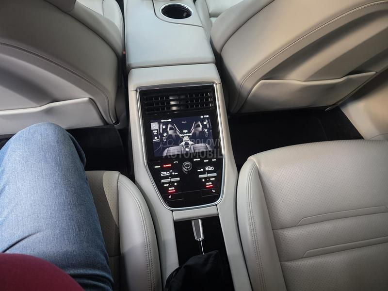 Porsche Panamera 4S E hybrid