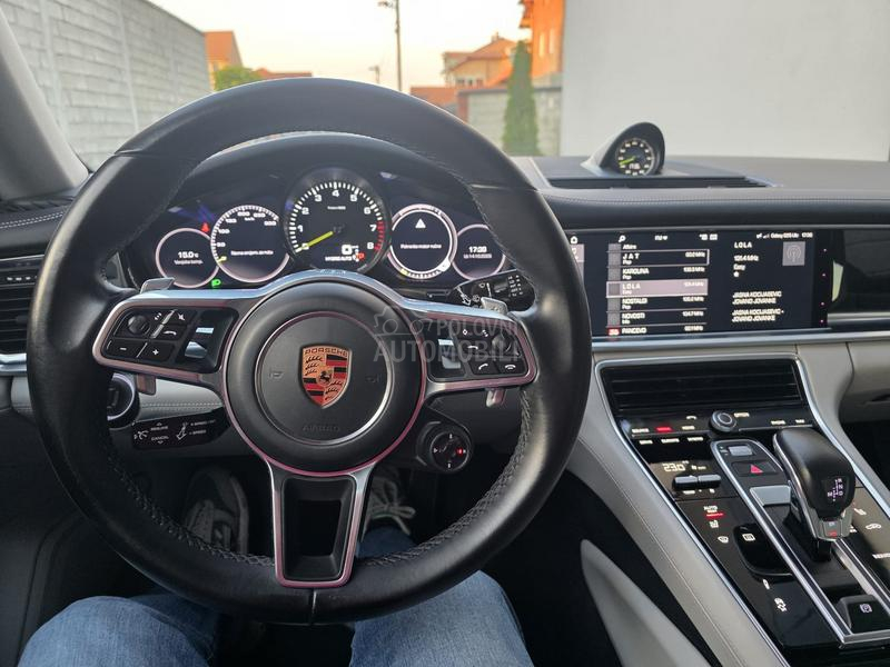Porsche Panamera 4S E hybrid