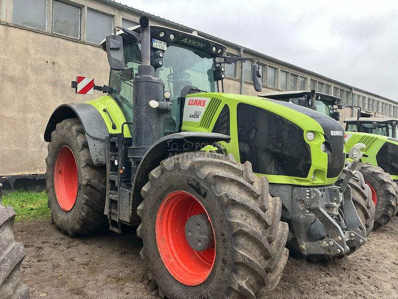 Claas Axion 920