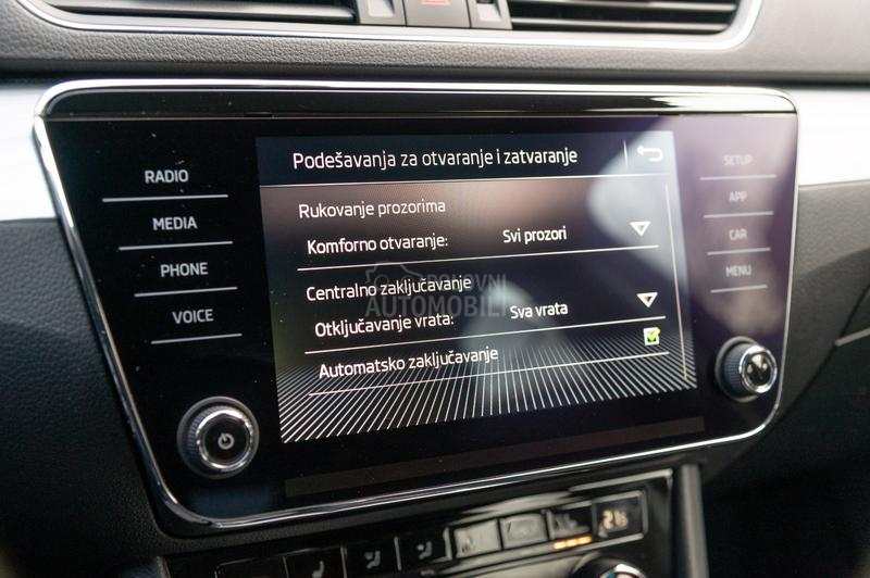 Škoda Superb DSG/190