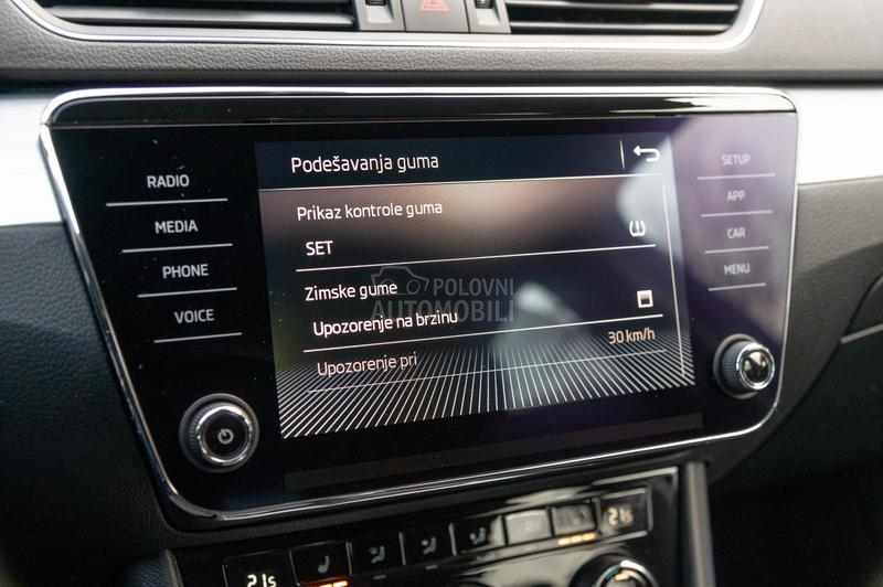 Škoda Superb DSG/190