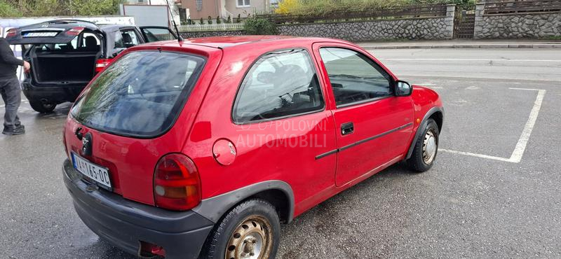Opel Corsa B 