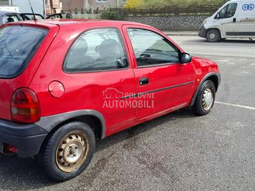 Opel Corsa B 