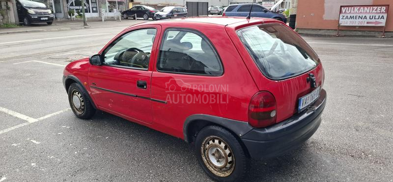 Opel Corsa B 