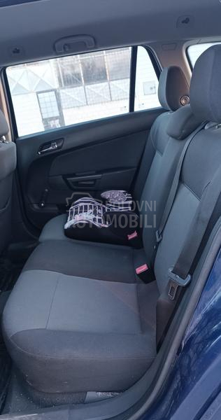 Opel Astra H 