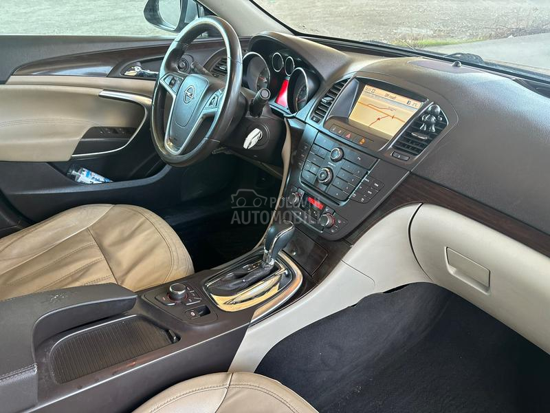 Opel Insignia 2.0 cdti MATIK NAV