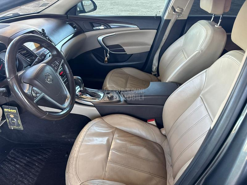 Opel Insignia 2.0 cdti MATIK NAV