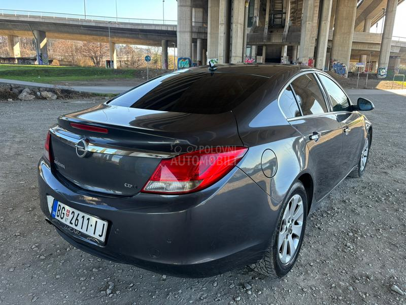 Opel Insignia 2.0 cdti MATIK NAV