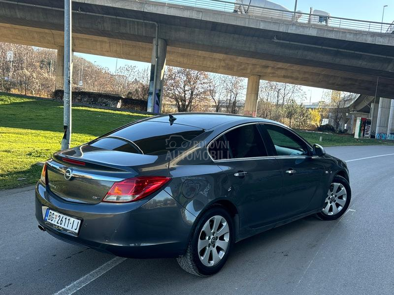 Opel Insignia 2.0 cdti MATIK NAV