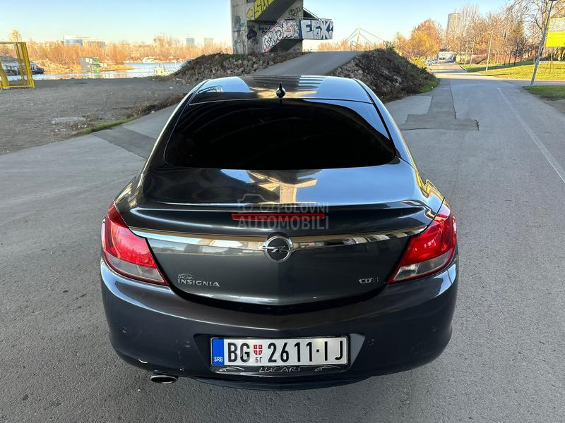 Opel Insignia 2.0 cdti MATIK NAV
