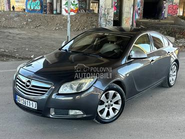 Opel Insignia 2.0 cdti MATIK NAV