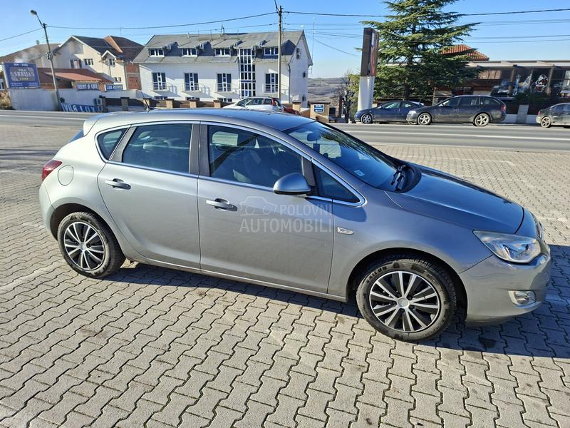 Opel Astra J 1.4 Turbo