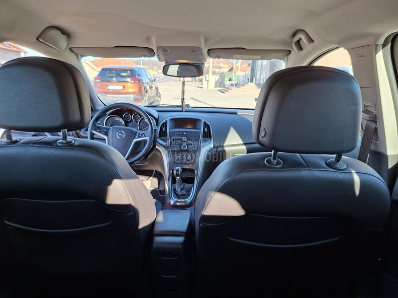 Opel Astra J 1.4 Turbo