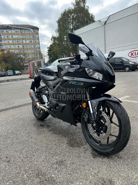 Yamaha R3