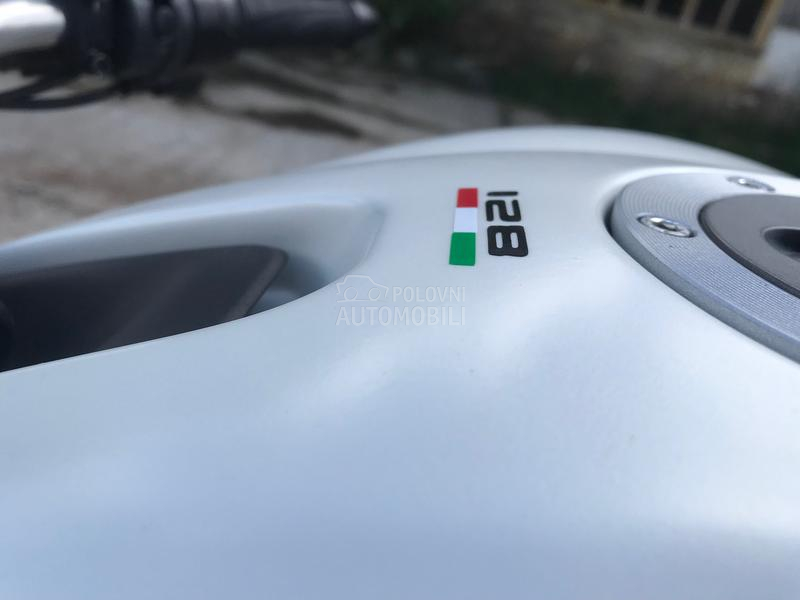 Ducati Moster 821