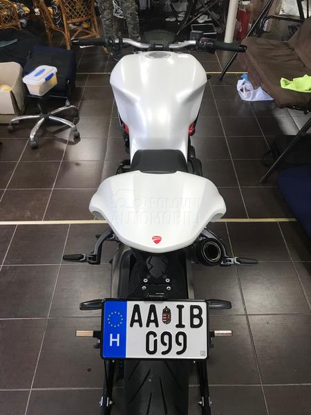 Ducati Moster 821