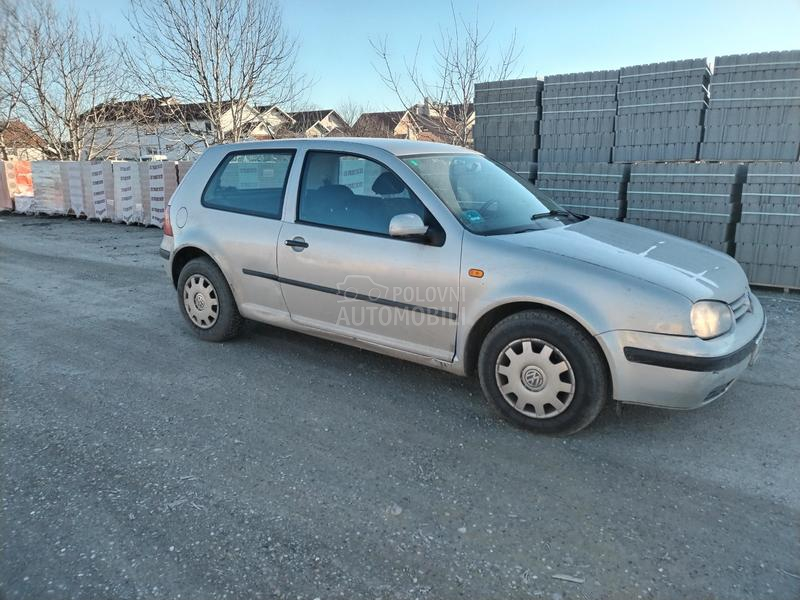 Volkswagen Golf 4 1.4 16v