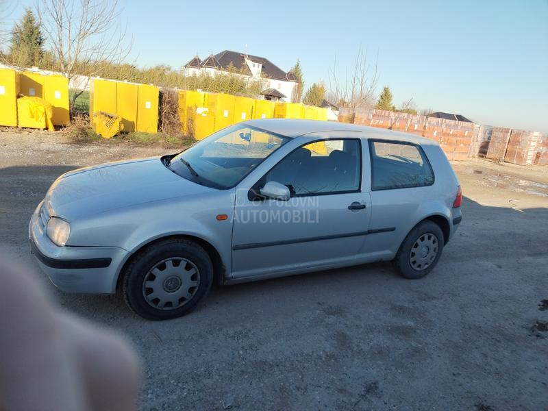 Volkswagen Golf 4 1.4 16v