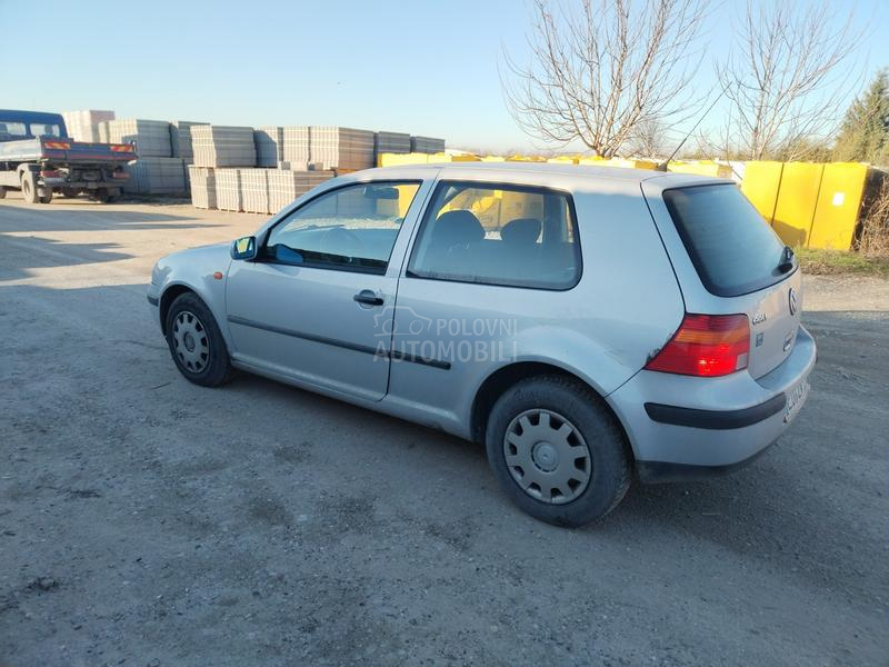 Volkswagen Golf 4 1.4 16v