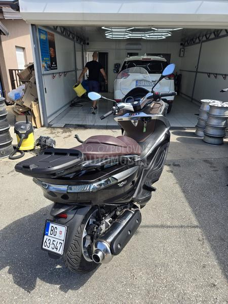 Piaggio X10 Executive Abs