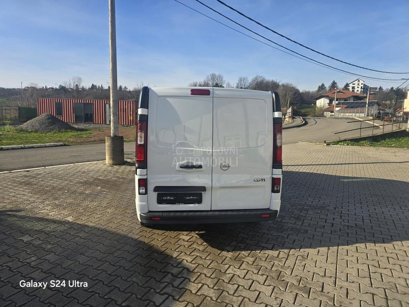 Opel Vivaro 