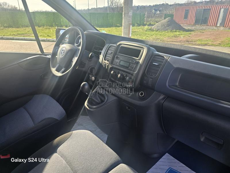 Opel Vivaro 