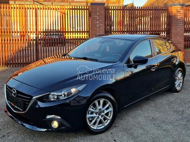 Mazda 3 2.0//TOOP STANjE
