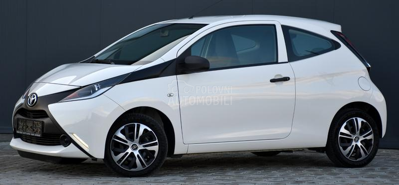Toyota Aygo 1.0 VVTI / N0VA / CH