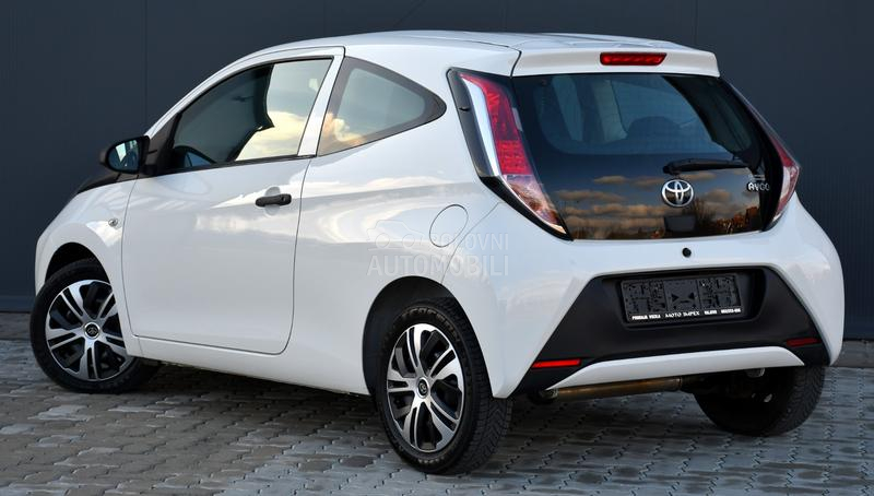 Toyota Aygo 1.0 VVTI / N0VA / CH