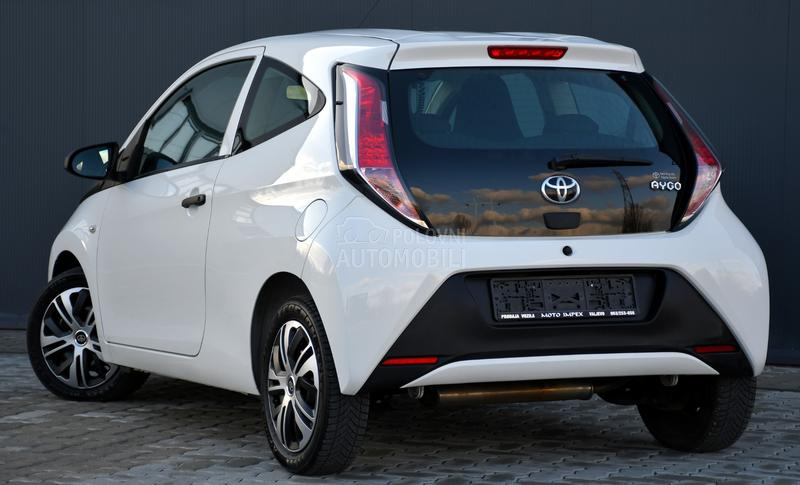 Toyota Aygo 1.0 VVTI / N0VA / CH