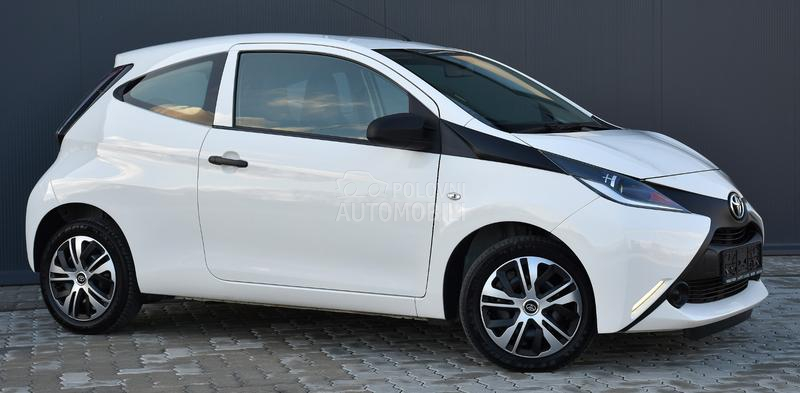 Toyota Aygo 1.0 VVTI / N0VA / CH