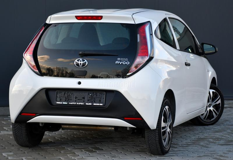 Toyota Aygo 1.0 VVTI / N0VA / CH