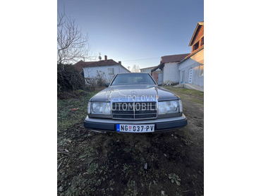 Mercedes Benz W124 