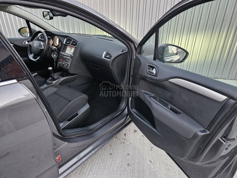 Citroen C4 1.6eHDi/N A V I/LED/
