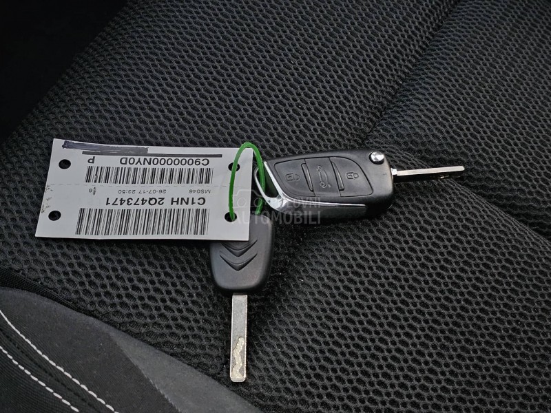 Citroen C4 1.6eHDi/N A V I/LED/