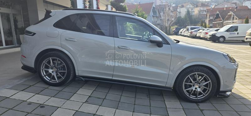 Porsche Cayenne hybrid