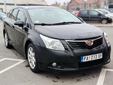 Toyota Avensis AUT  F1