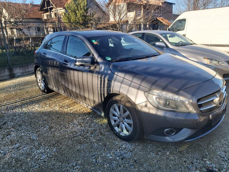 Mercedes Benz A 200 