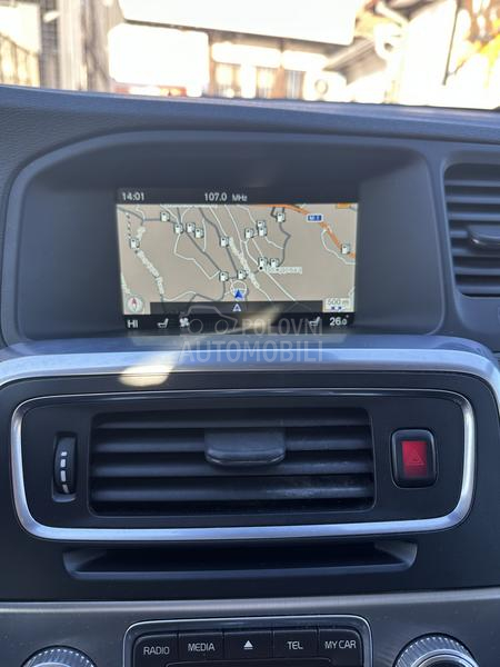 Volvo V60 2.0 D2 EXCLUSIVE