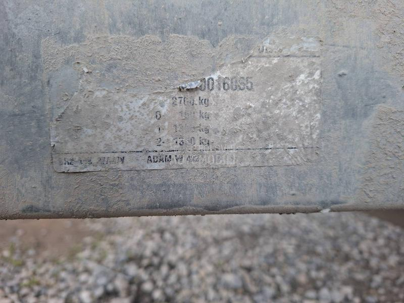 Niewiadow auto prikolica