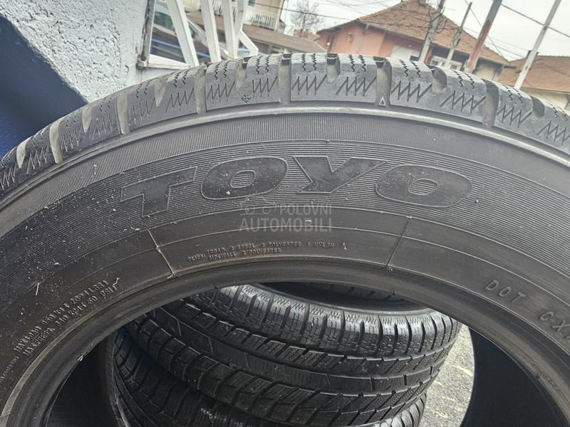 Toyo 225/65 R17 Zimska
