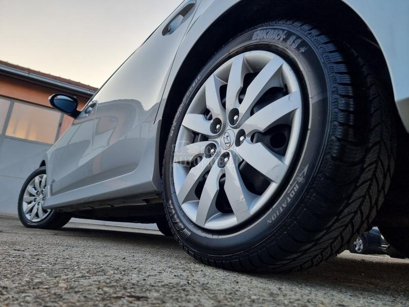 Hyundai i30 1.6CRDI PERFFEKTAN