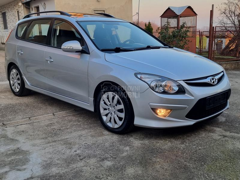 Hyundai i30 1.6CRDI PERFFEKTAN