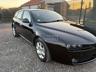 Alfa Romeo 159 