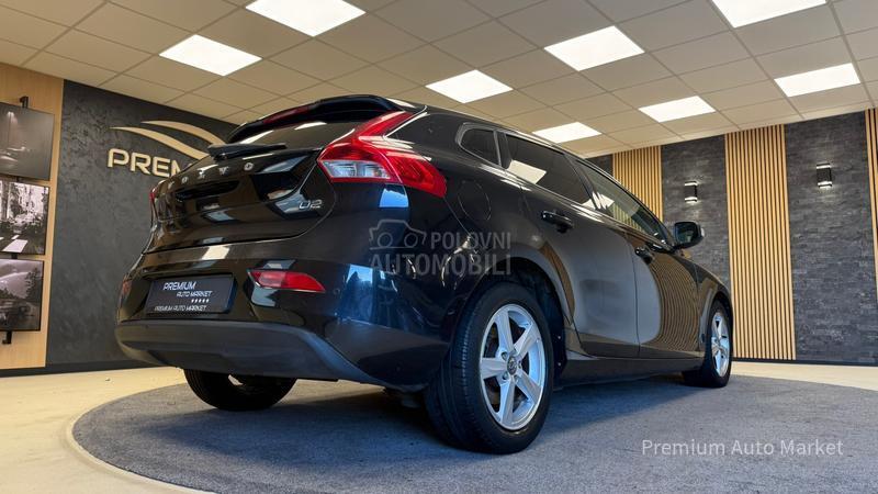 Volvo V40 //1.6 D2//FUL/NOV
