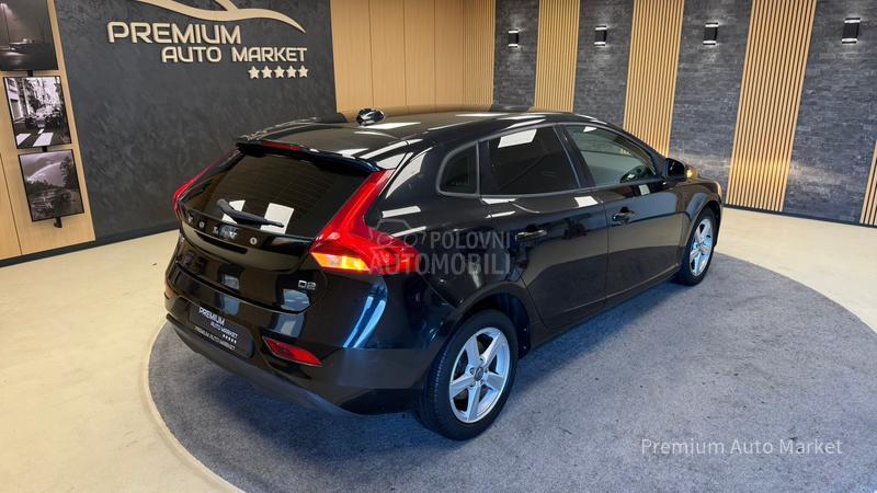 Volvo V40 //1.6 D2//FUL/NOV